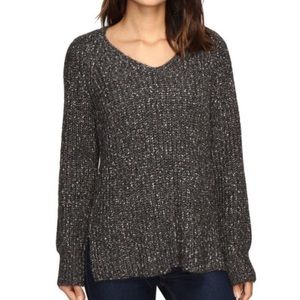 NWOT SANCTUARY BLACK + WHITE MARLED VNECK SWEATER